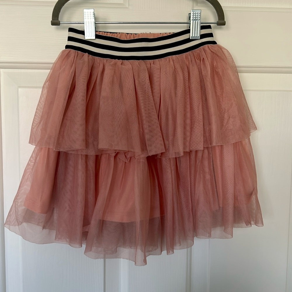 Tea Collection tiered tulle skirt. Girls size 6. Pink.